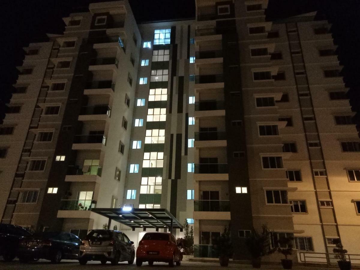 Icolor Home & Stay Ch6 Танах-Рата Екстер'єр фото